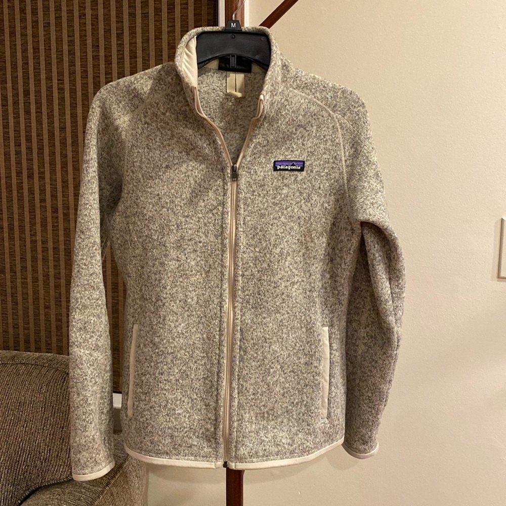 Like New Patagonia knit fleece. Size Small